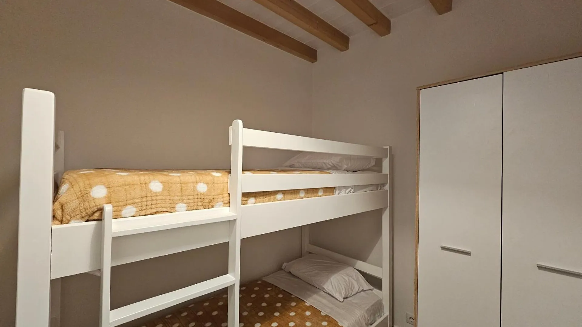 Holiday home Vacation Home Domgjon Rreshen