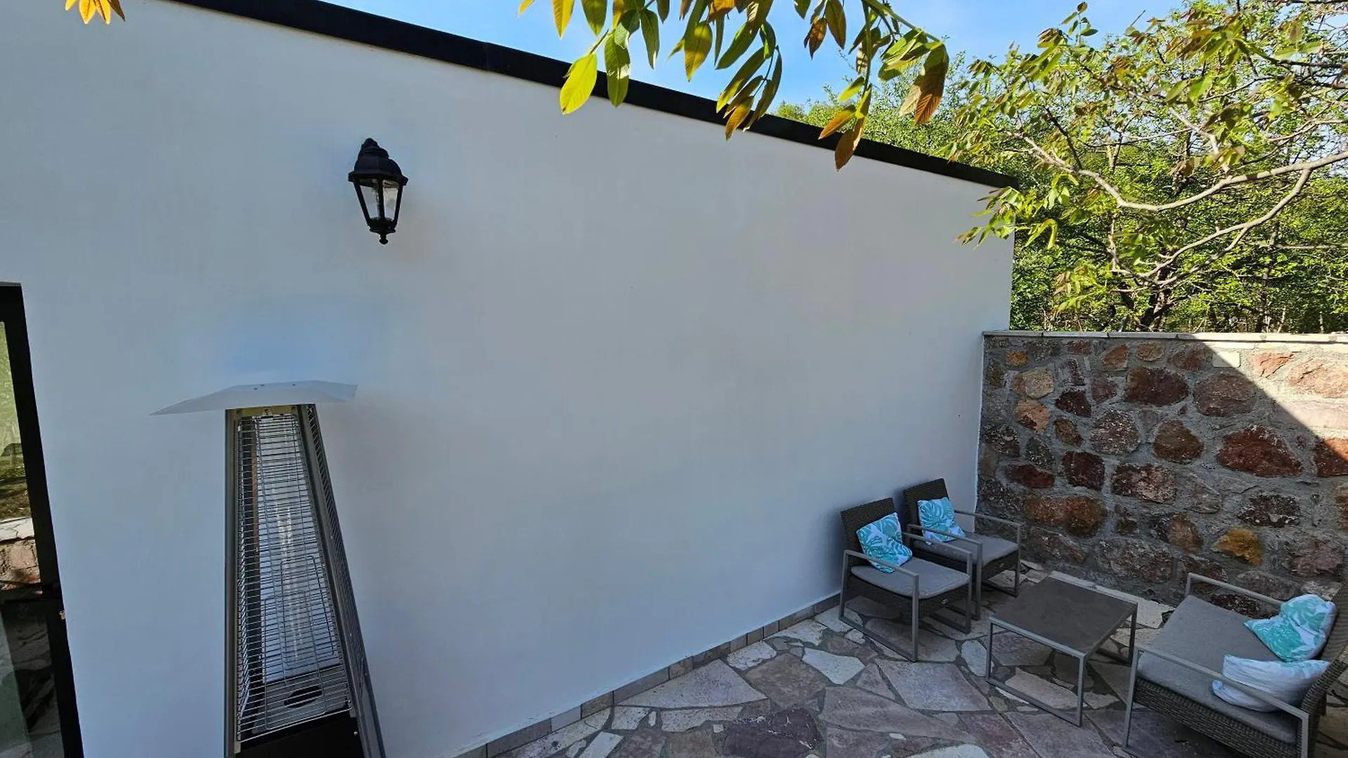 Vacation Home Domgjon Rreshen 0*,